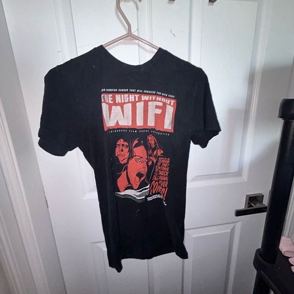 Unisex Graphic Tee, “The Night without Wifi” - Picture 3 of 10